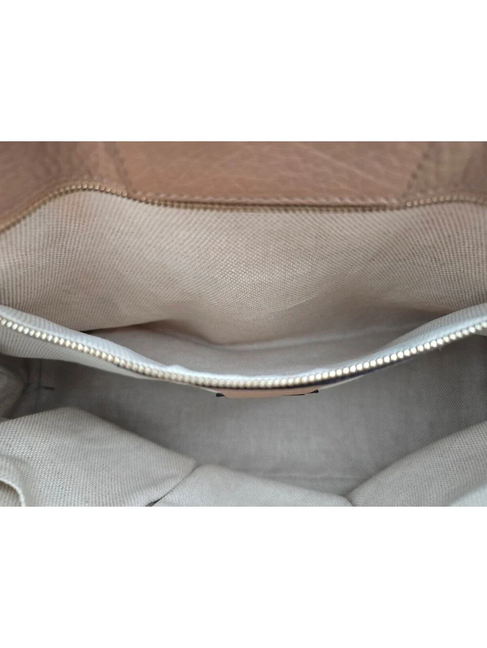 Gucci Flora Canvas Tote | Like New | COA Included - Picture 10 of 11